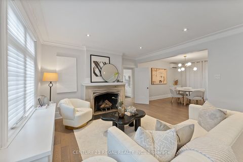 93 Douglas Crescent Toronto ON M4W 2E6