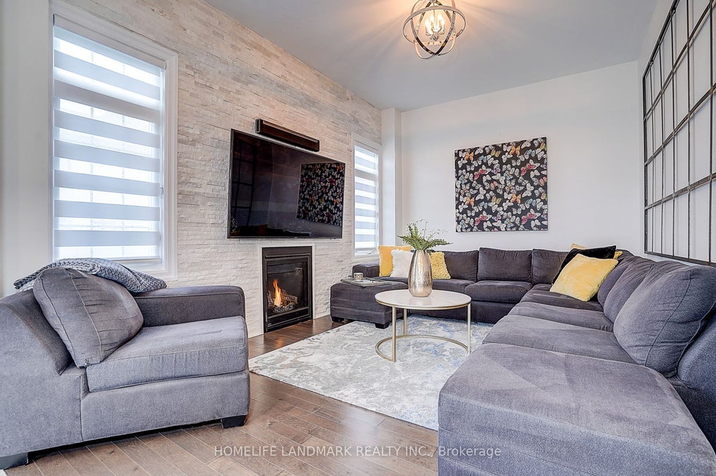 Photo of 56 Botelho Circle, Aurora, ON L4G 3X2 (MLS # N13800700)