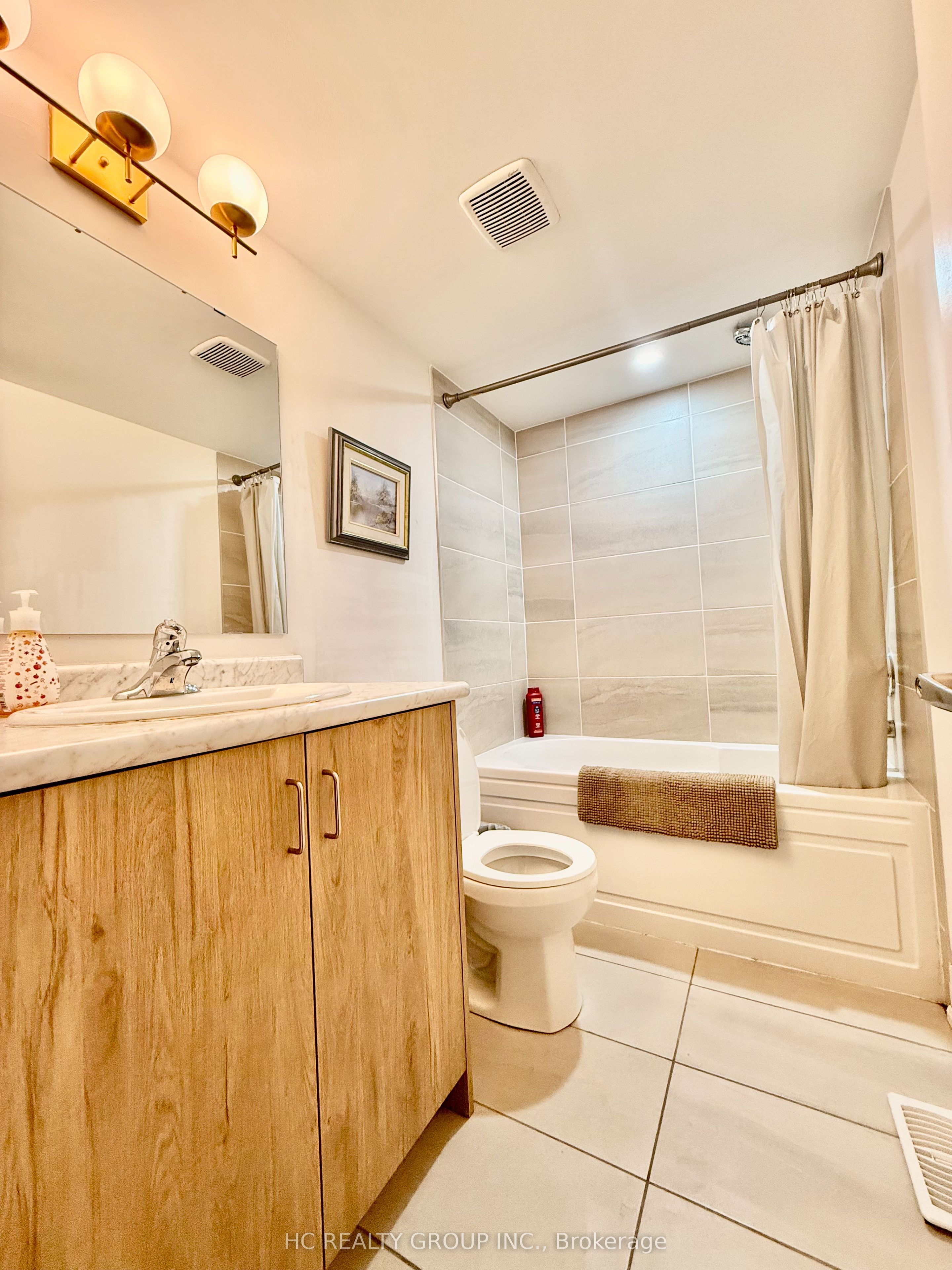 2130 Royal Gala Circle Backyard Apt.