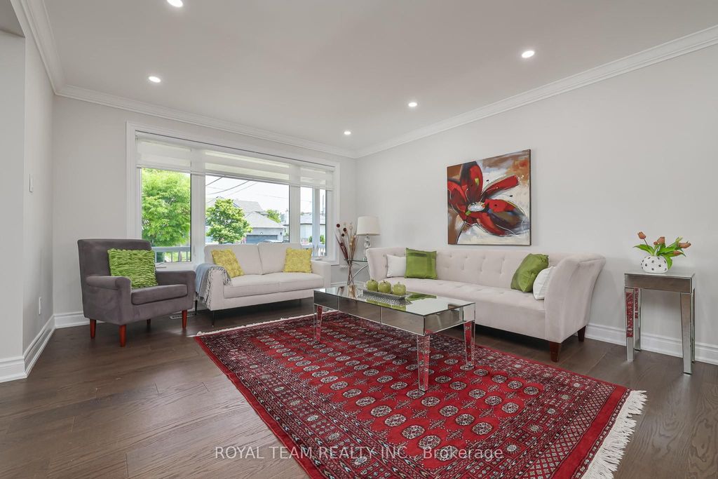 Photo of 6 Crioline Road, Toronto, ON M6L 2S3 (MLS # W12336773)
