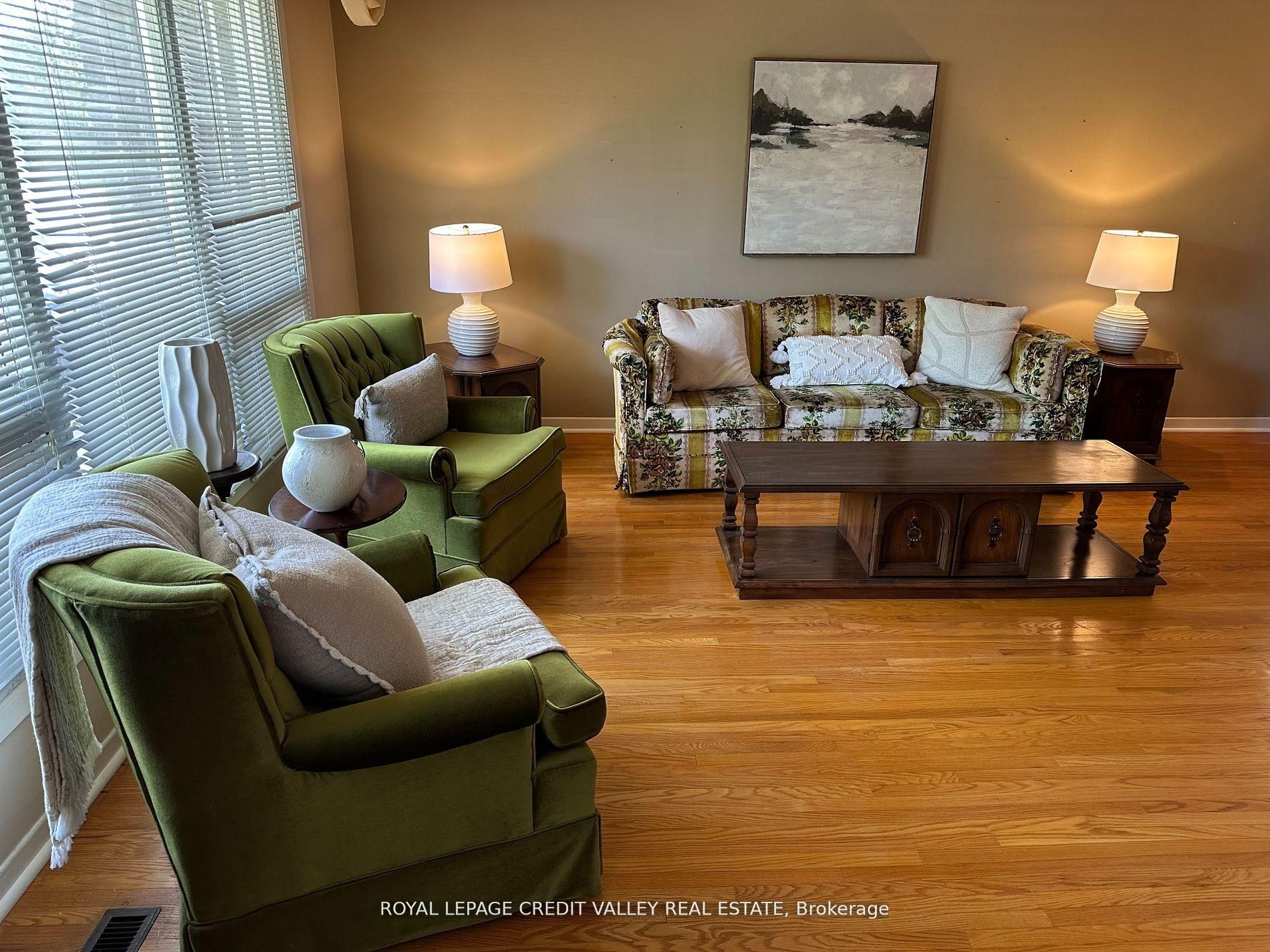 82 Terra Cotta Crescent