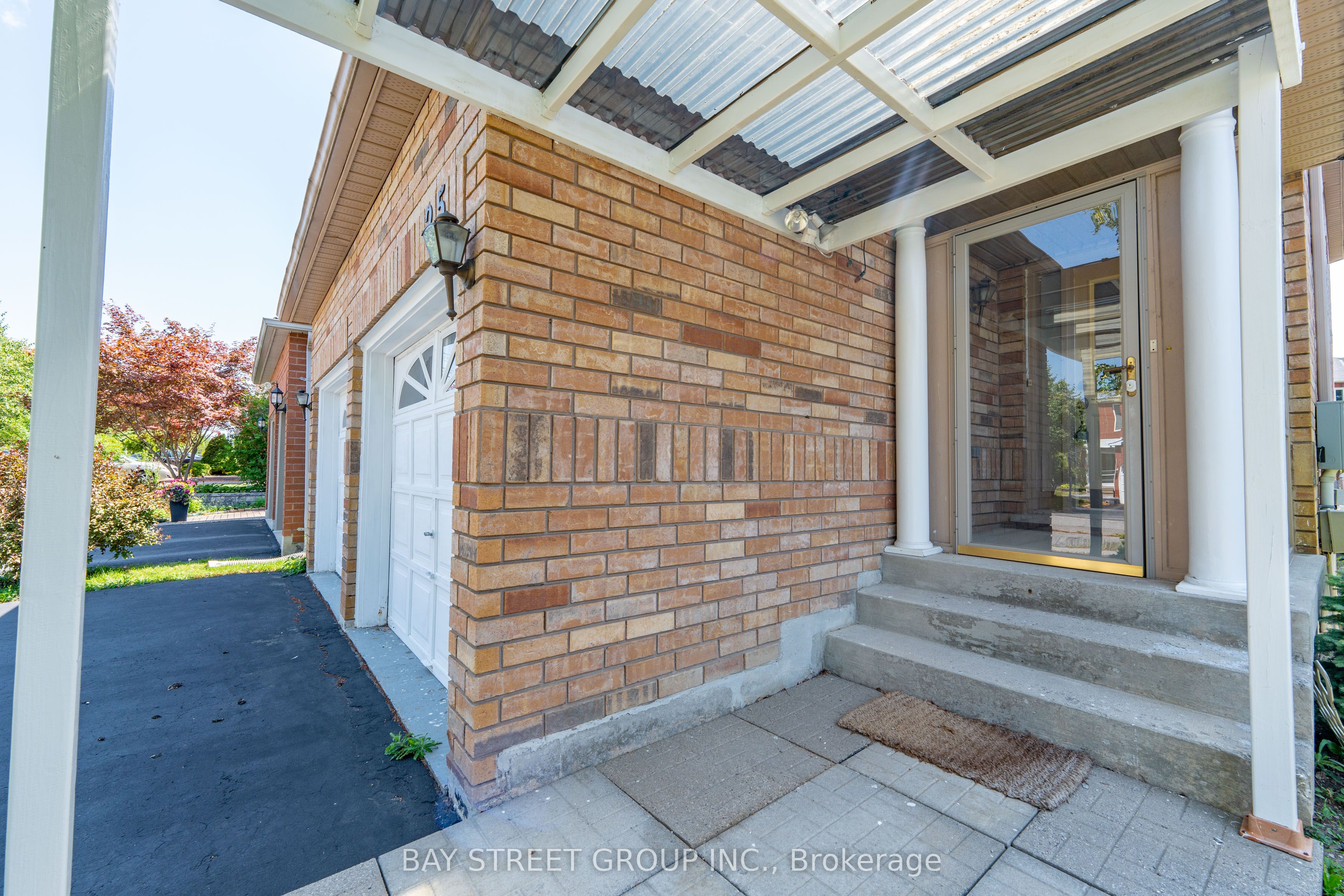 25 Formosa Drive