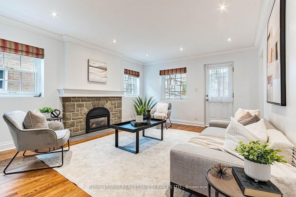 Photo of 1107 Royal York Road, Toronto, ON M8X 2G8 (MLS # W13034146)