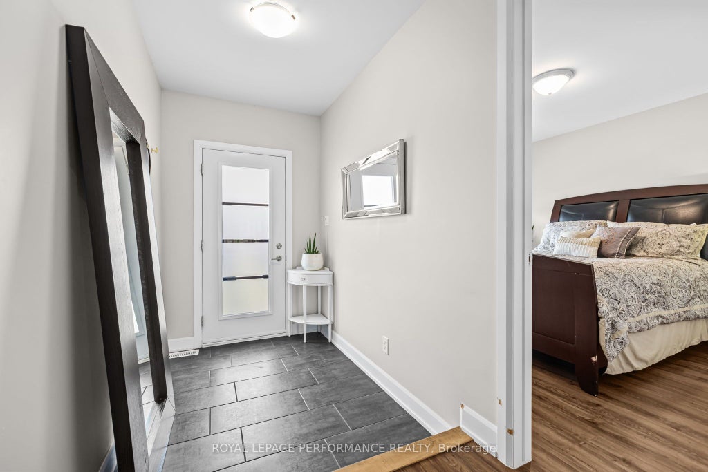 Photo of 390 Twilight Avenue, Russell, ON K4R 0E6 (MLS # X13715048)