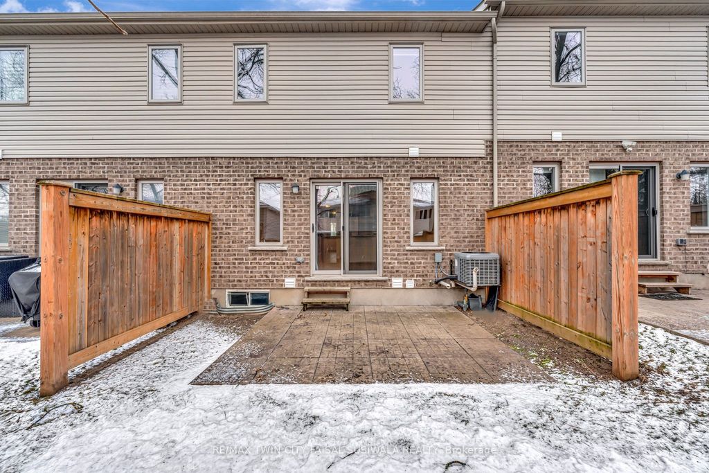 Photo of 50 Pinnacle Drive #57, Kitchener, ON N2P 0H8 (MLS # X12700322)