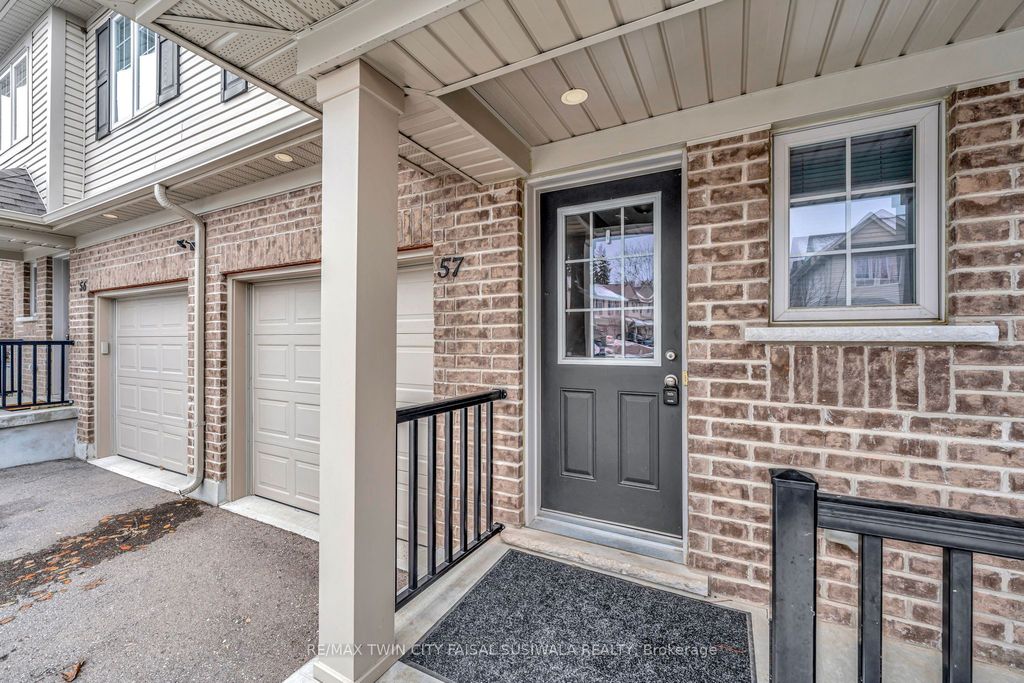 Photo of 50 Pinnacle Drive #57, Kitchener, ON N2P 0H8 (MLS # X12700322)
