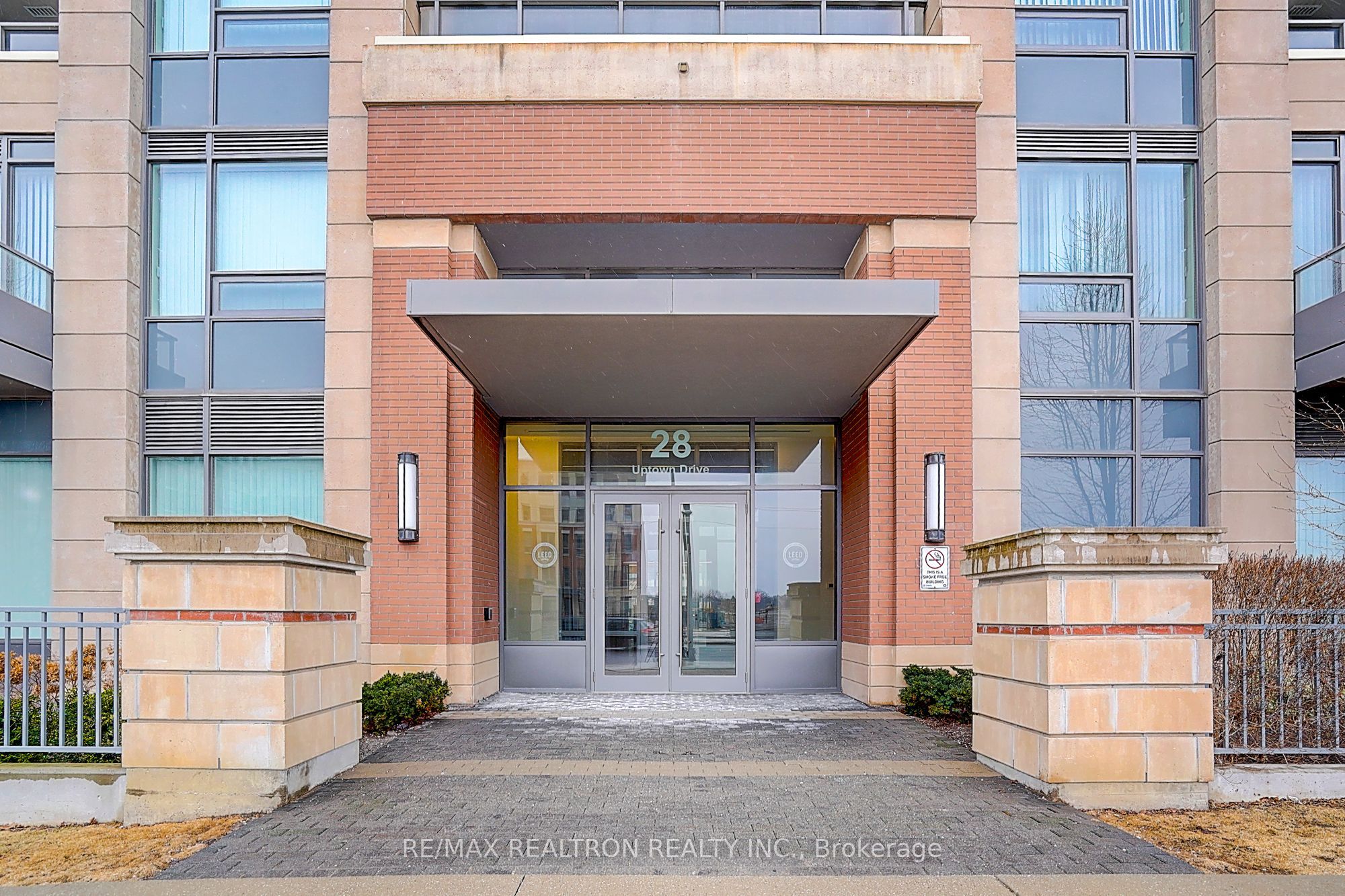 28 Uptown Drive Ph18