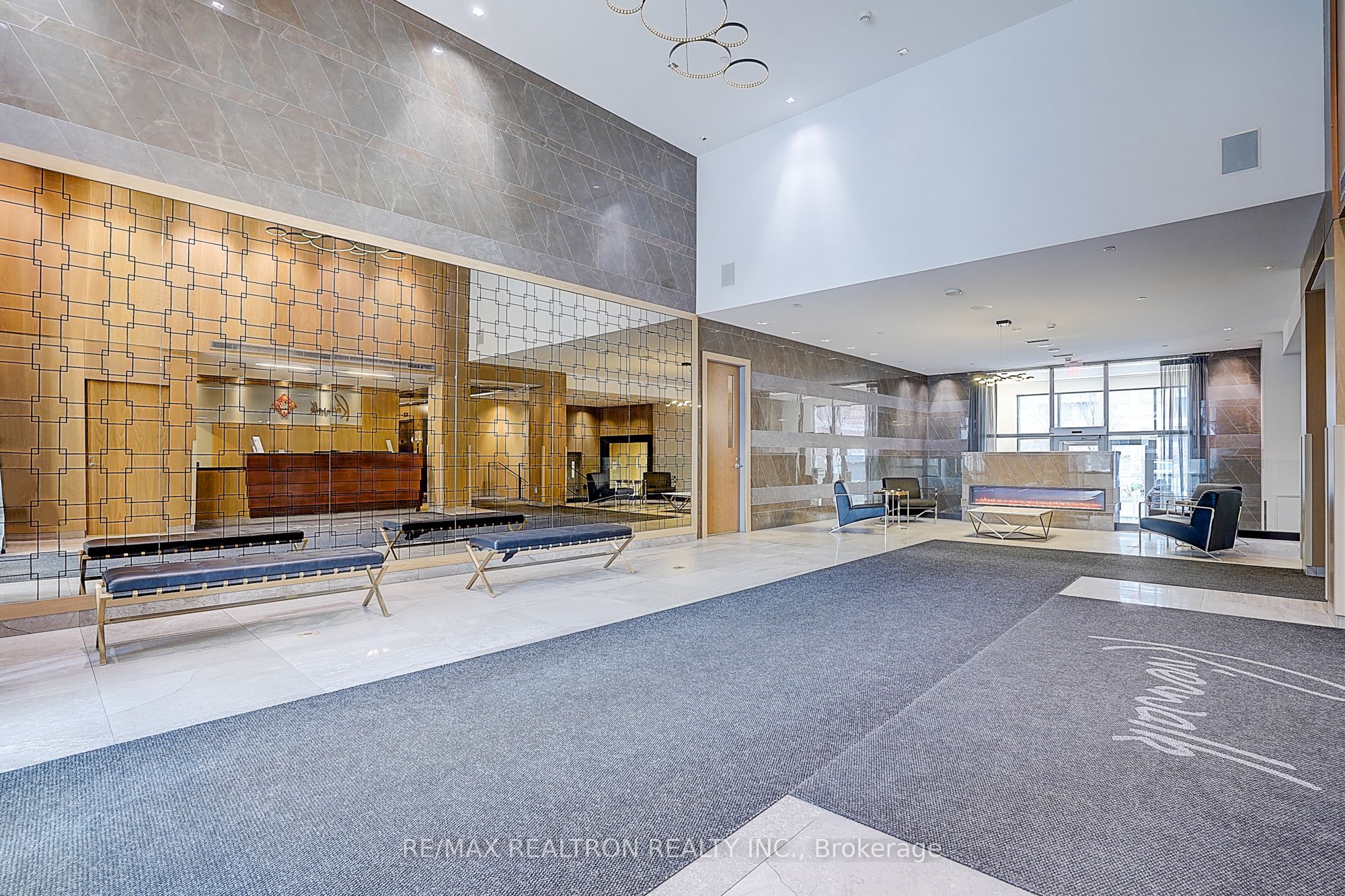 28 Uptown Drive Ph18