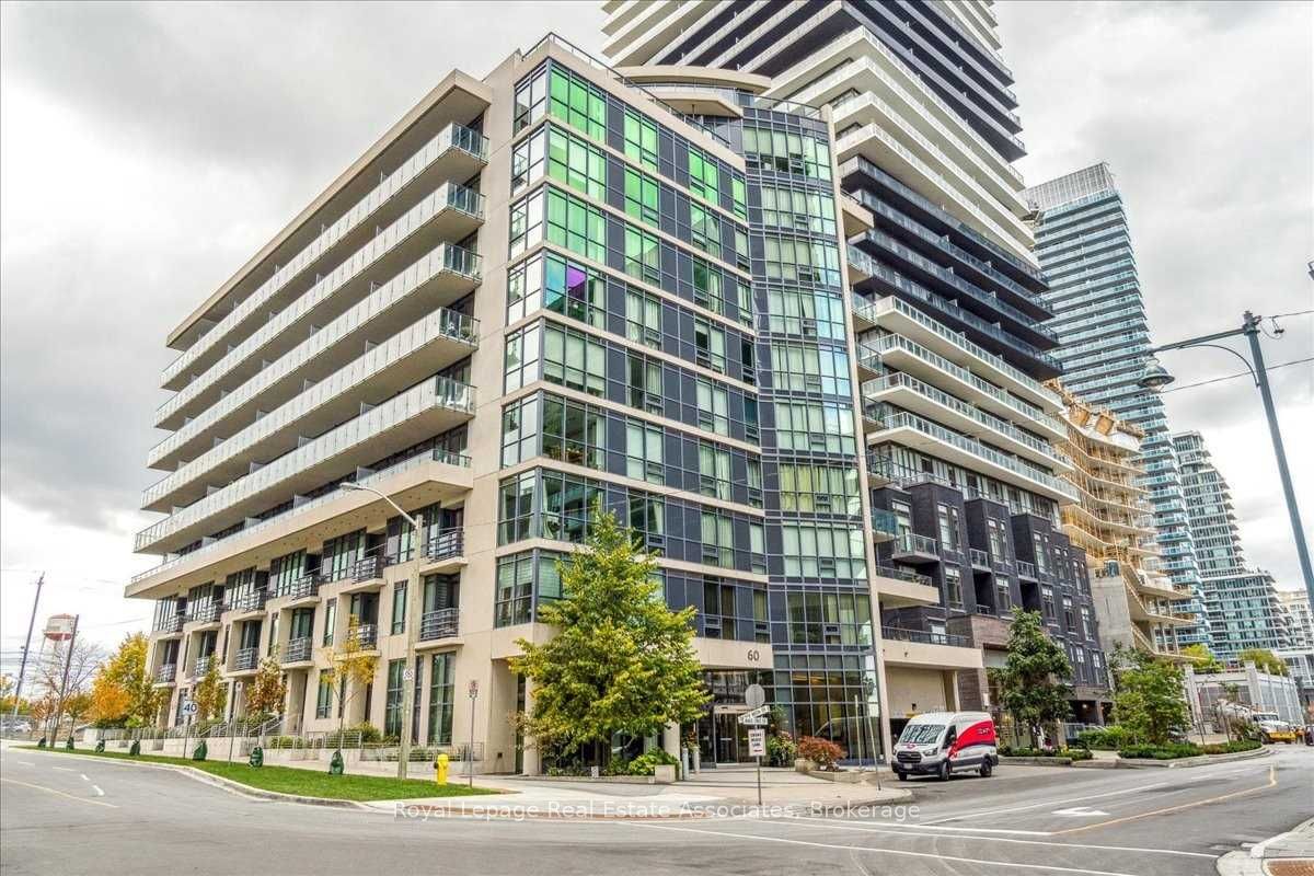 60 Annie Craig Drive B315