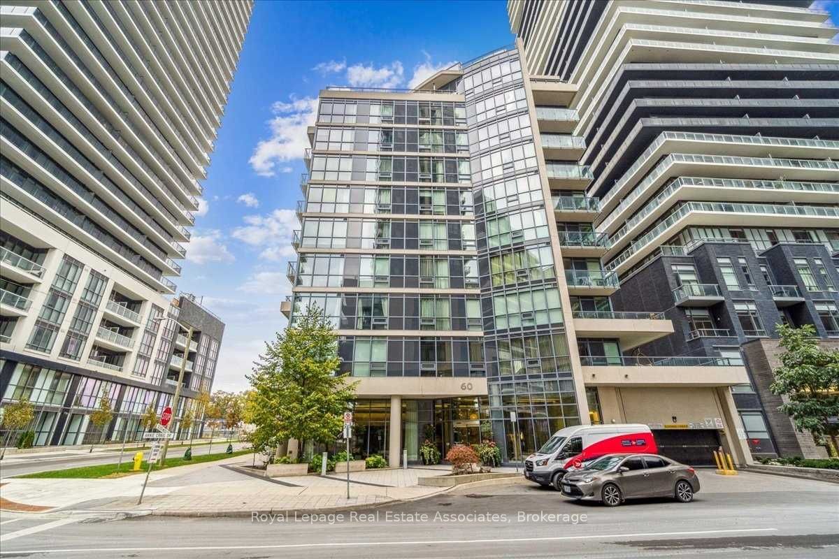 60 Annie Craig Drive B315