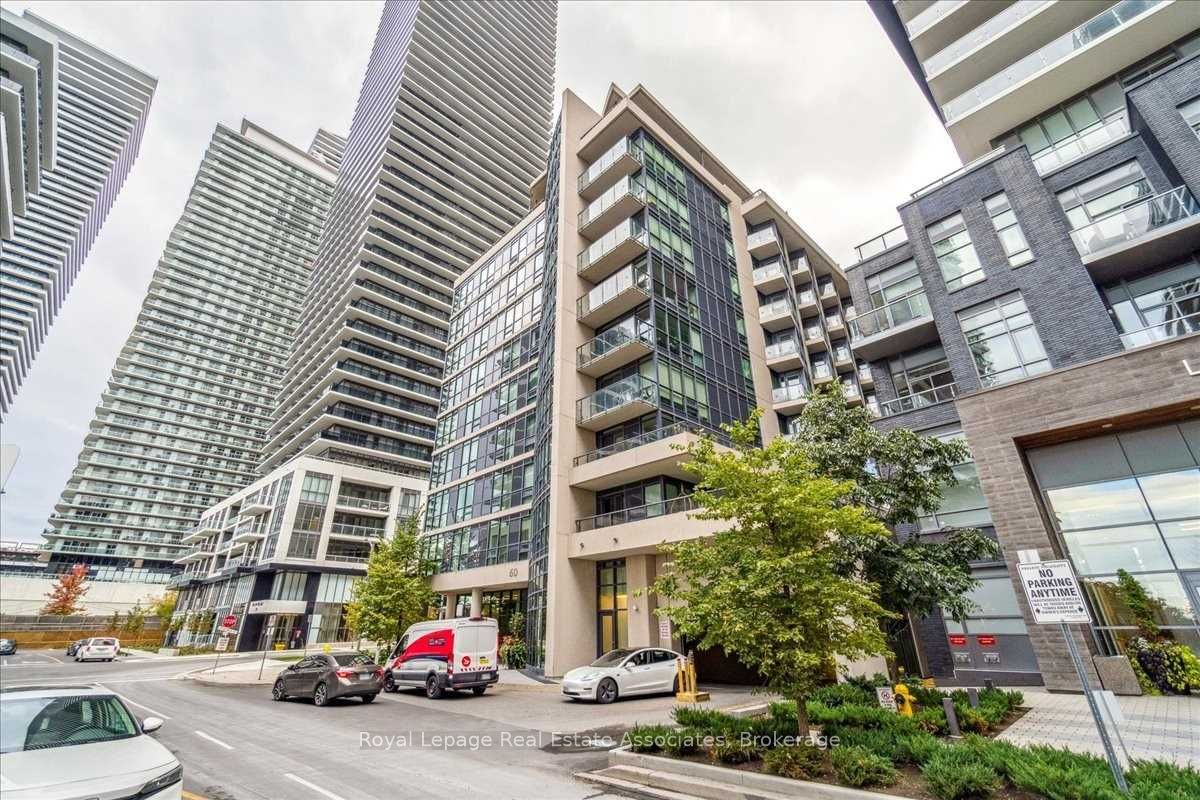 60 Annie Craig Drive B315