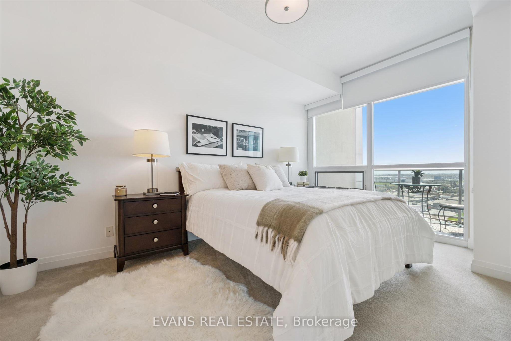 1055 Southdown Road 1411