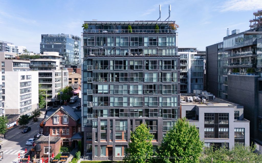 Photo of 508 W Wellington Street W #611, Toronto, ON M5V 1E3 (MLS # C12541782)