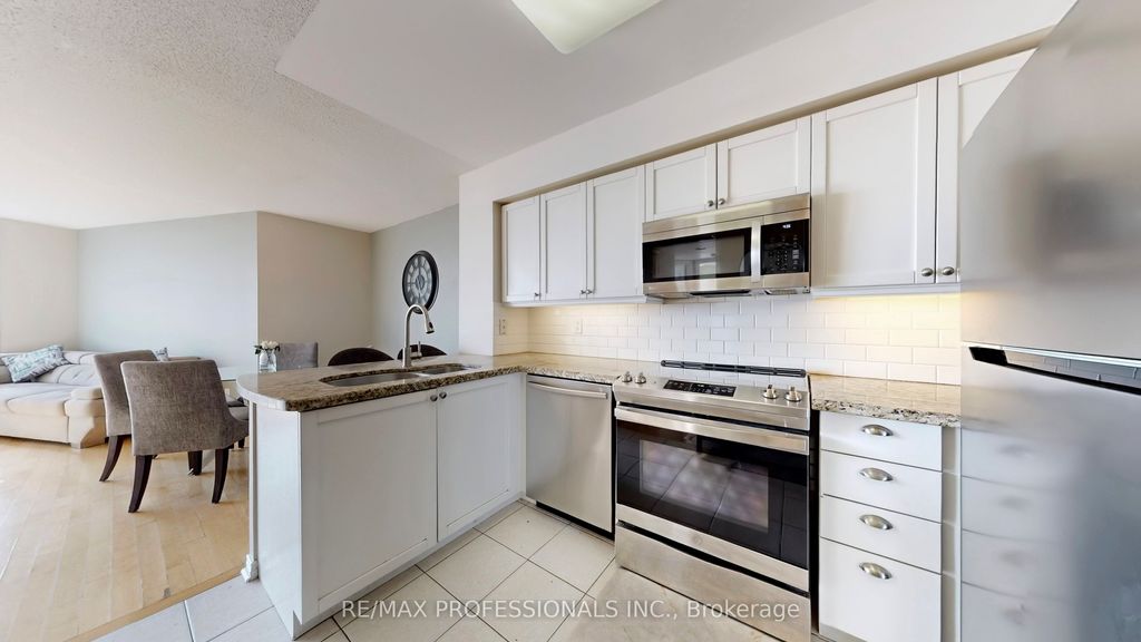 Photo of 30 Harrison Garden Boulevard #2705, Toronto, ON M2N 7A9 (MLS # C13140270)