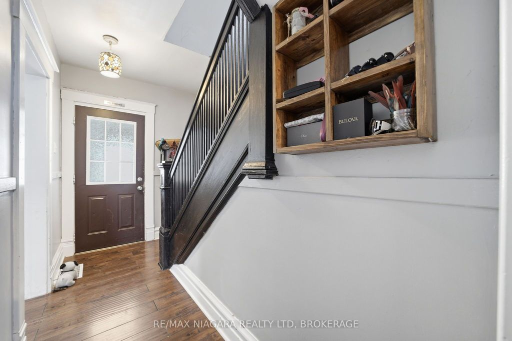 Photo of 4919 Huron Street, Niagara Falls, ON L2E 2J4 (MLS # X12857786)