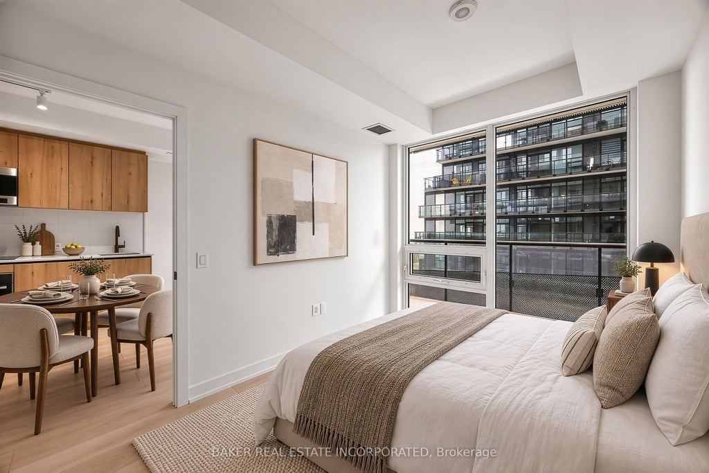 Photo of 117 Broadway Avenue #3213, Toronto, ON M4P 1V3 (MLS # C13883072)