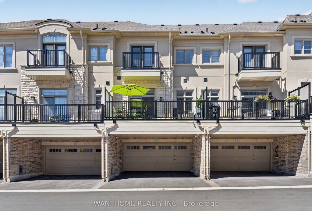 Photo of 10 Abbey Hill Lane E, Markham, ON L6C 3L5 (MLS # N13529776)