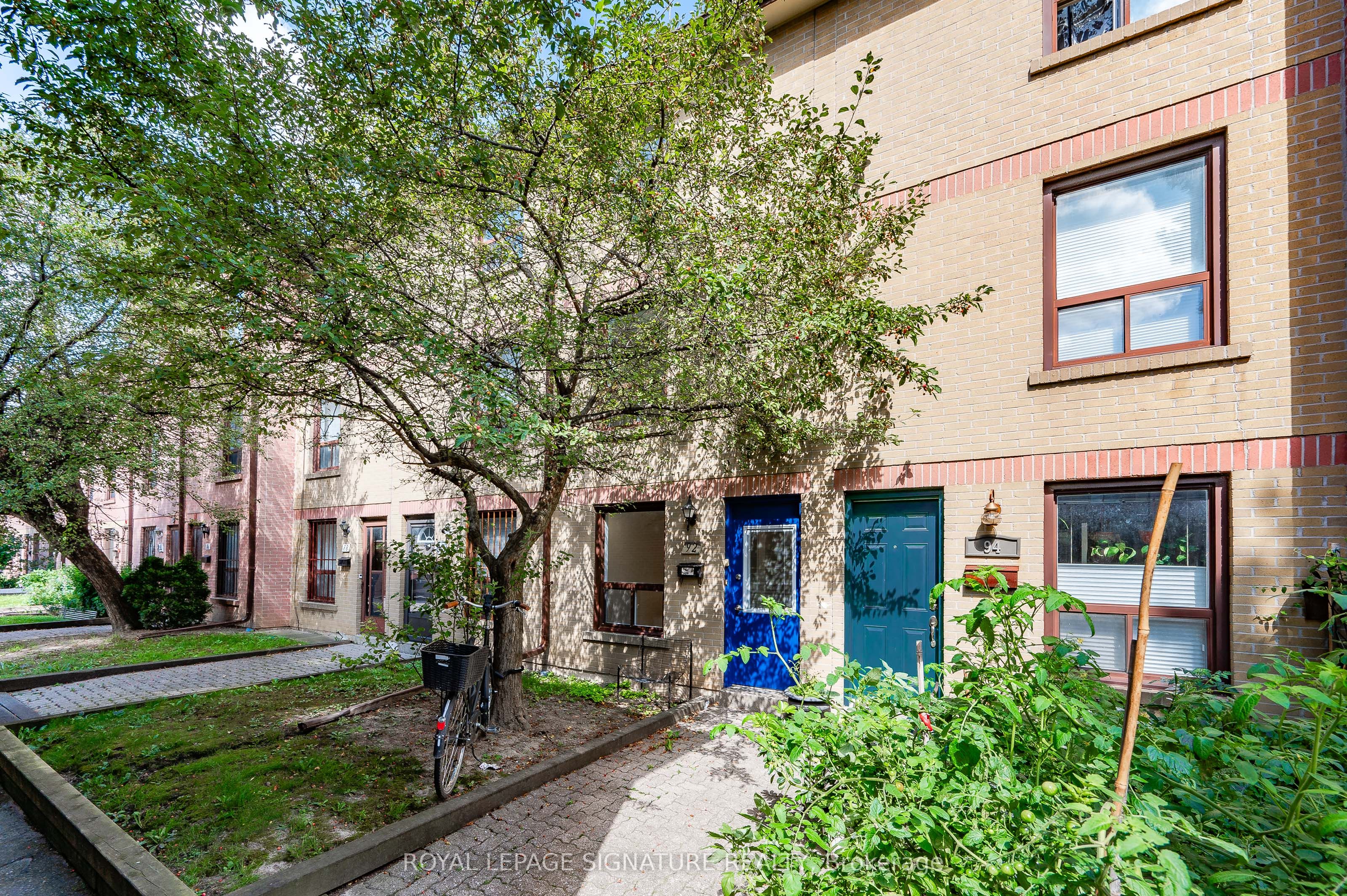 275 Broadview Avenue 92