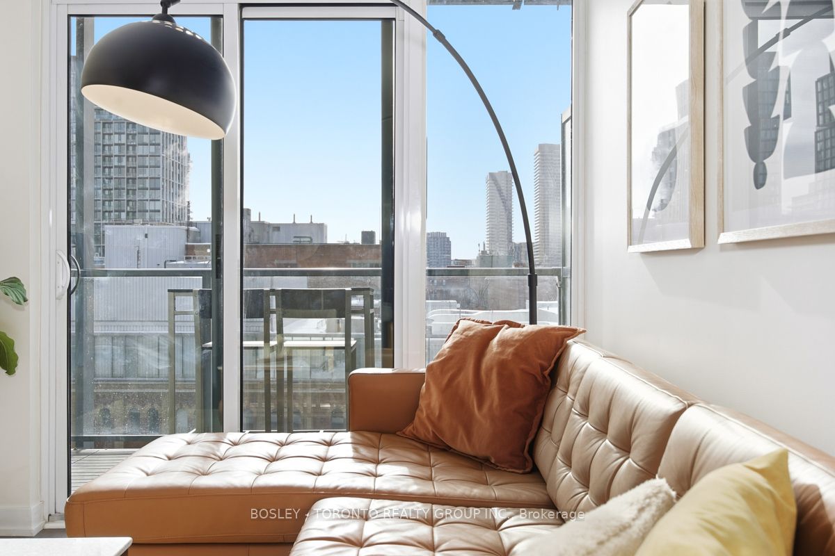 105 George Street 807