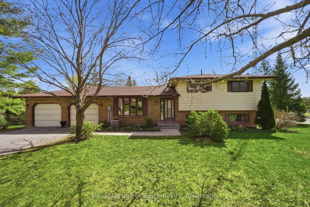 Photo of 23 Wispi Shore Road, Kawartha Lakes, ON K9V 0K4 (MLS # X13108226)