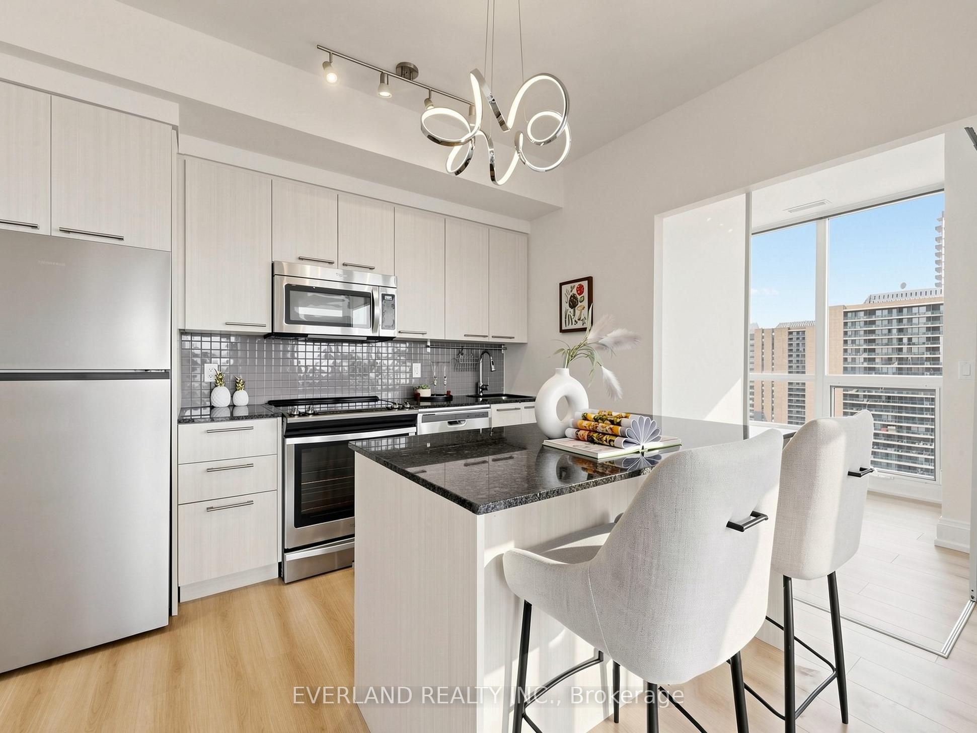 88 Sheppard Avenue E 2307
