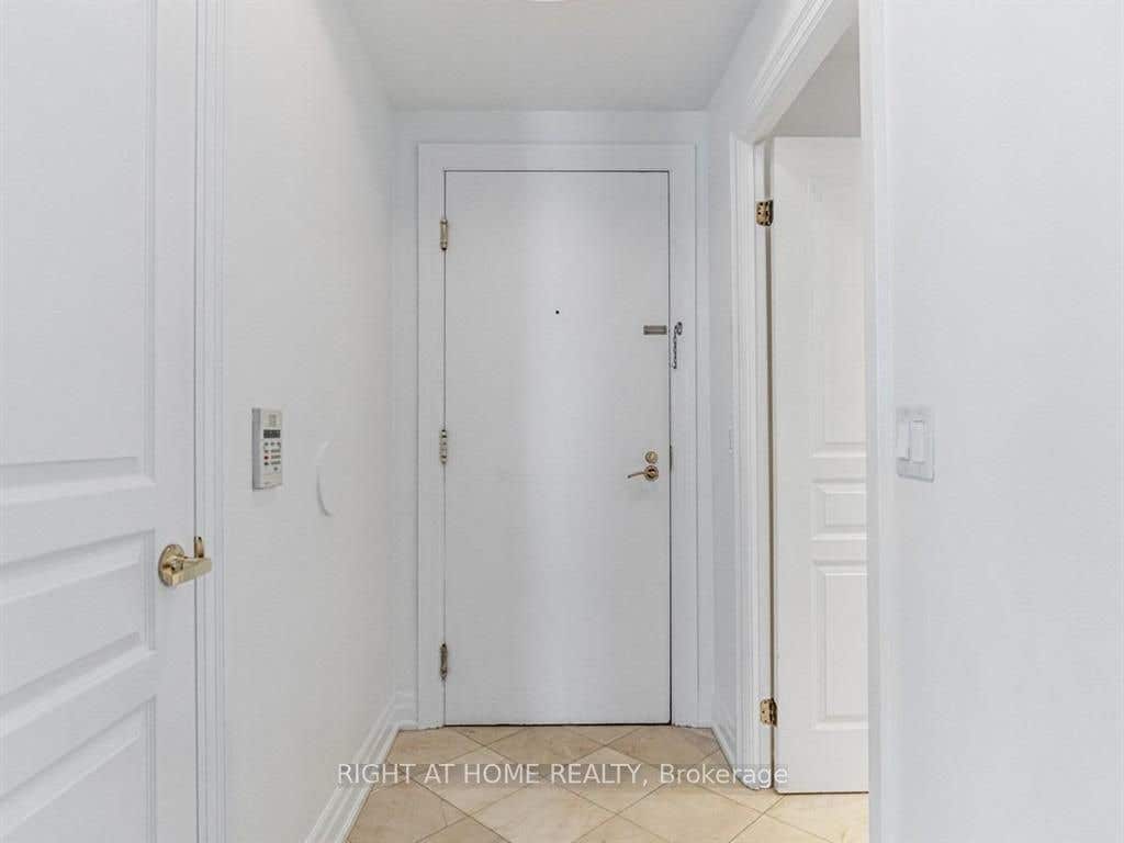 Photo of 2087 W Lake Shore Boulevard #207, Toronto, ON M8V 4G3 (MLS # W13626768)