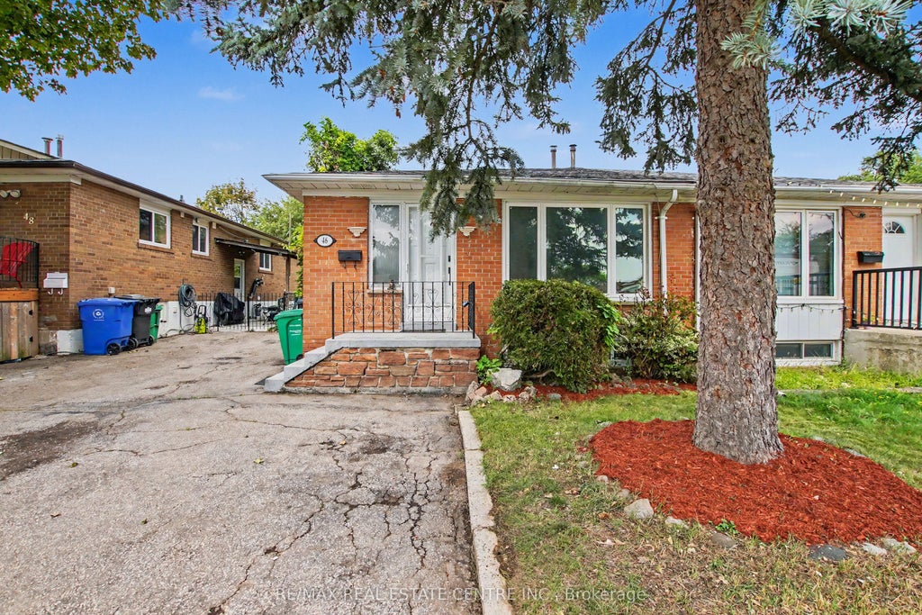 Photo of 46 Northwood Drive, Brampton, ON L6X 2L2 (MLS # W13705222)
