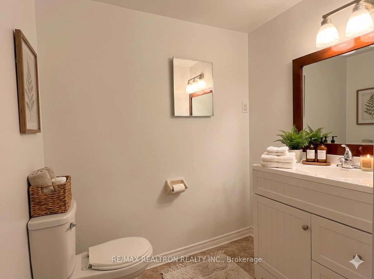 50 Shelbourne Drive Lower