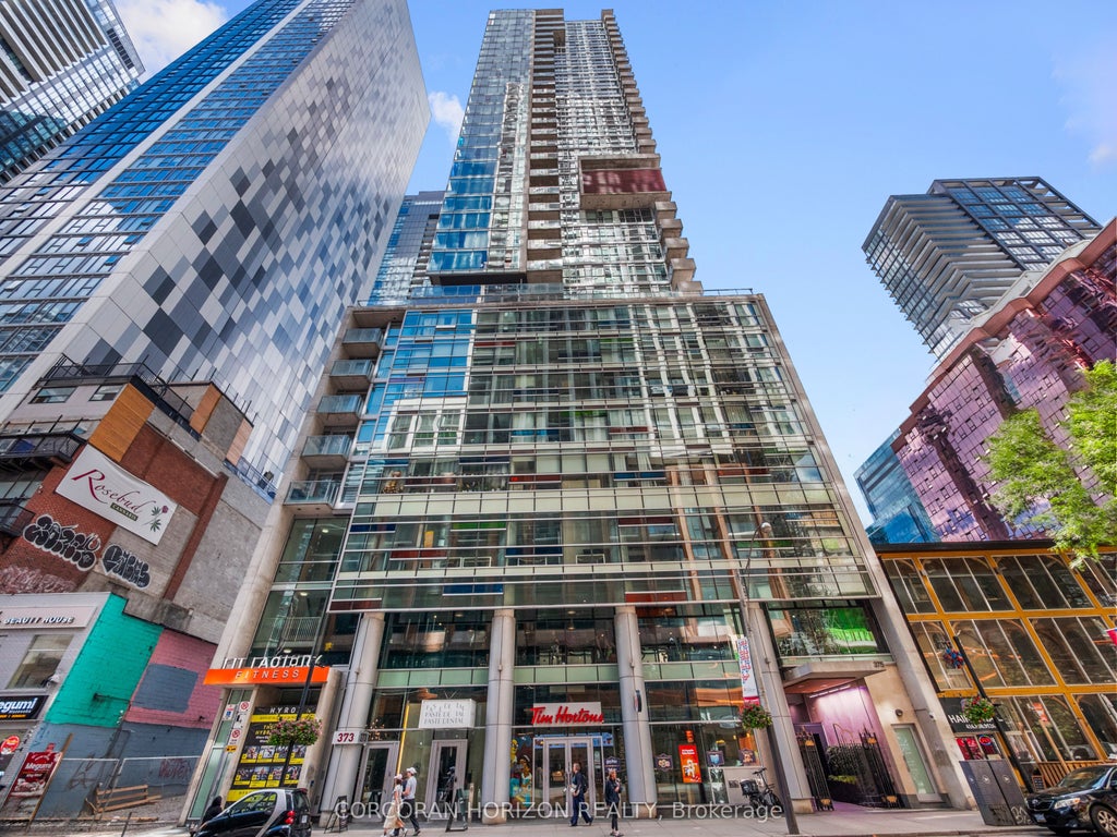 Photo of 375 King Street W #2509, Toronto, ON M5K 1K5 (MLS # C13731808)