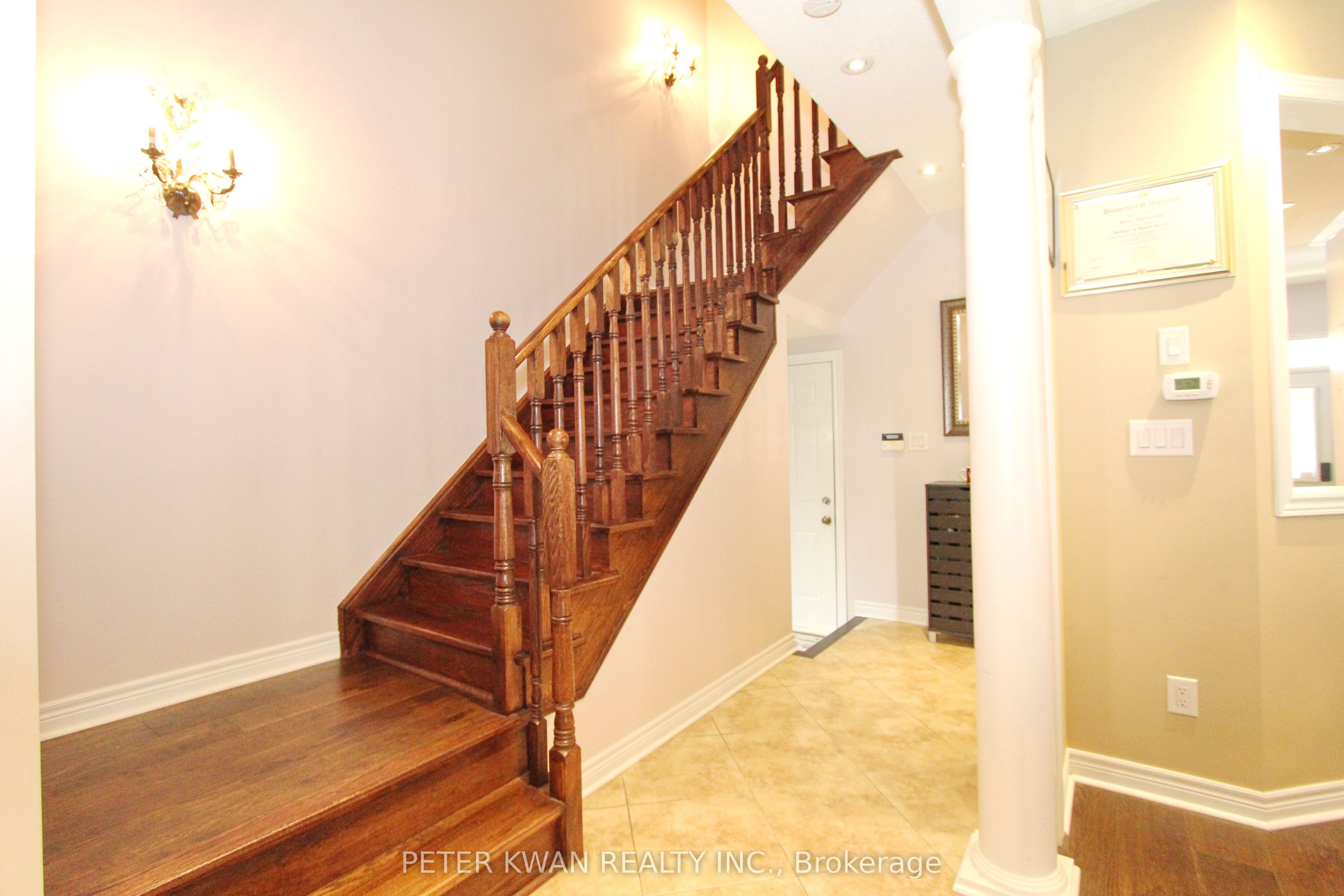 121 Warbler Avenue