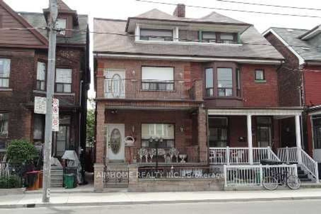 Photo of 598 Bathurst Street, Toronto, ON M5S 2P9 (MLS # C12171019)