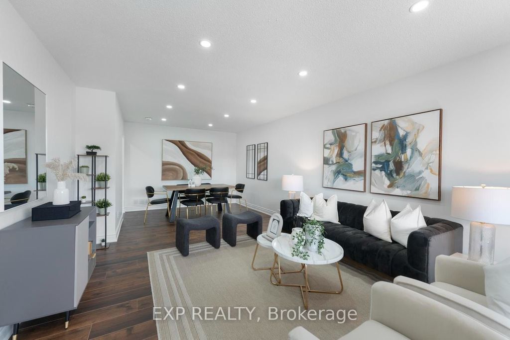 Photo of 36 Jellicoe Crescent, Brampton, ON L6S 3H8 (MLS # W12953176)