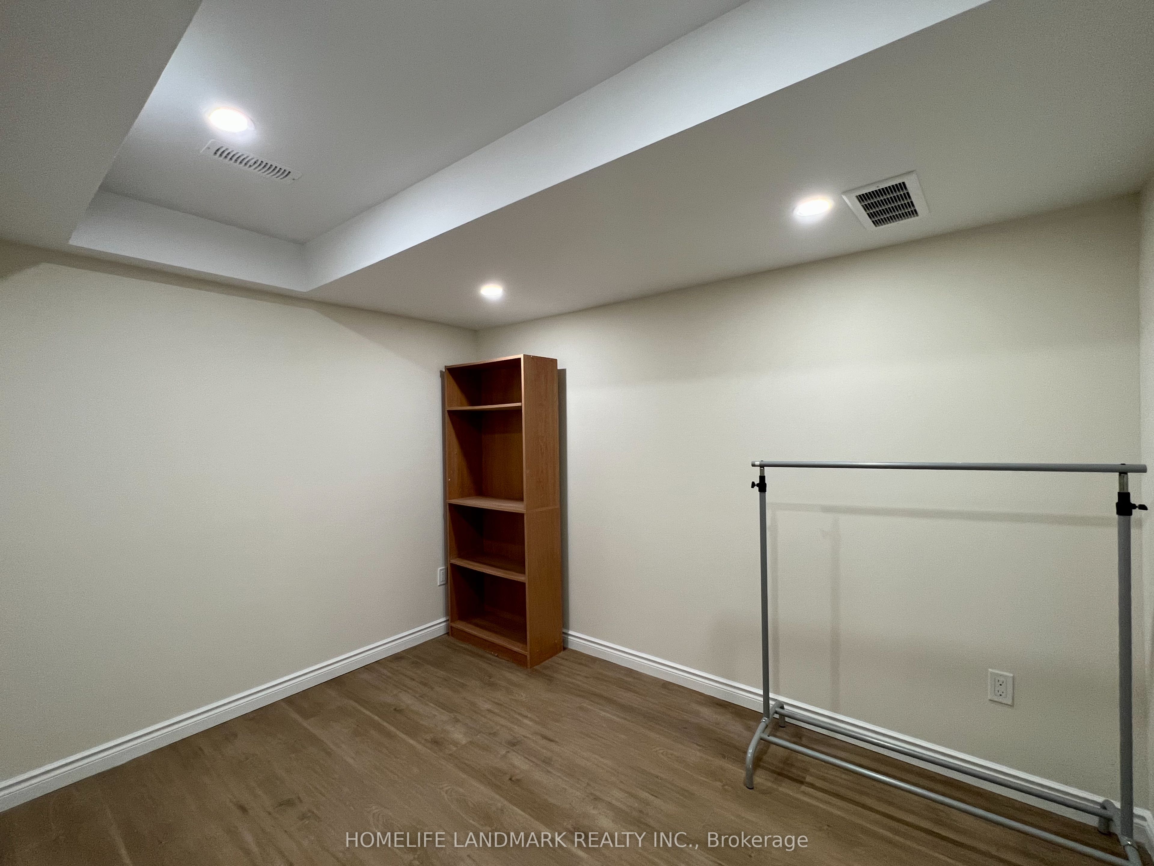 153 Fimco Crescent bsmt