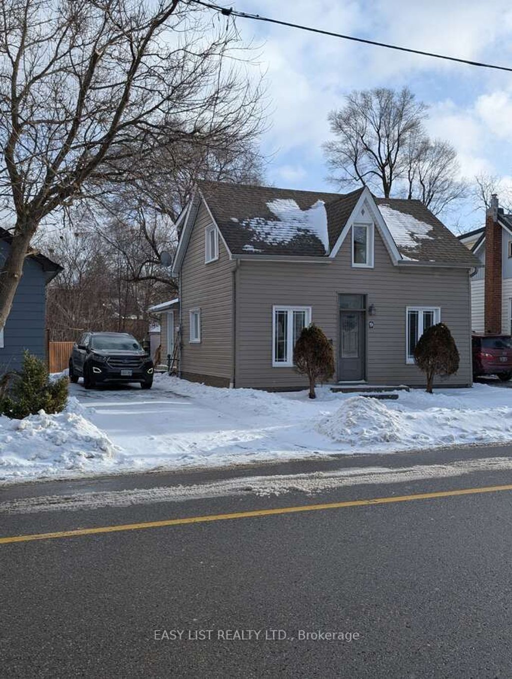 Photo of 9 Jessie Street, Brampton, ON L6Y 1L3 (MLS # W12867198)