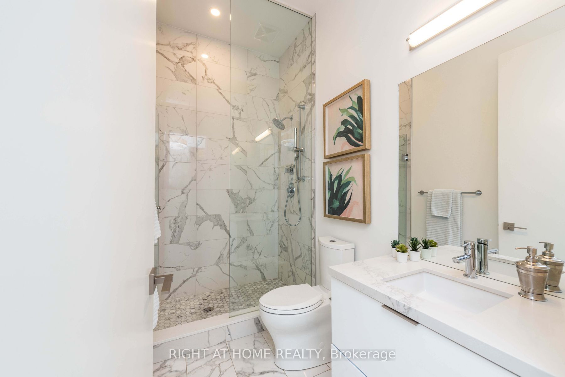 30 Ordnance Street PH2907