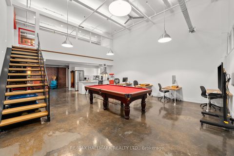 1159 Dundas Street E 156 Toronto ON M4M 3N9