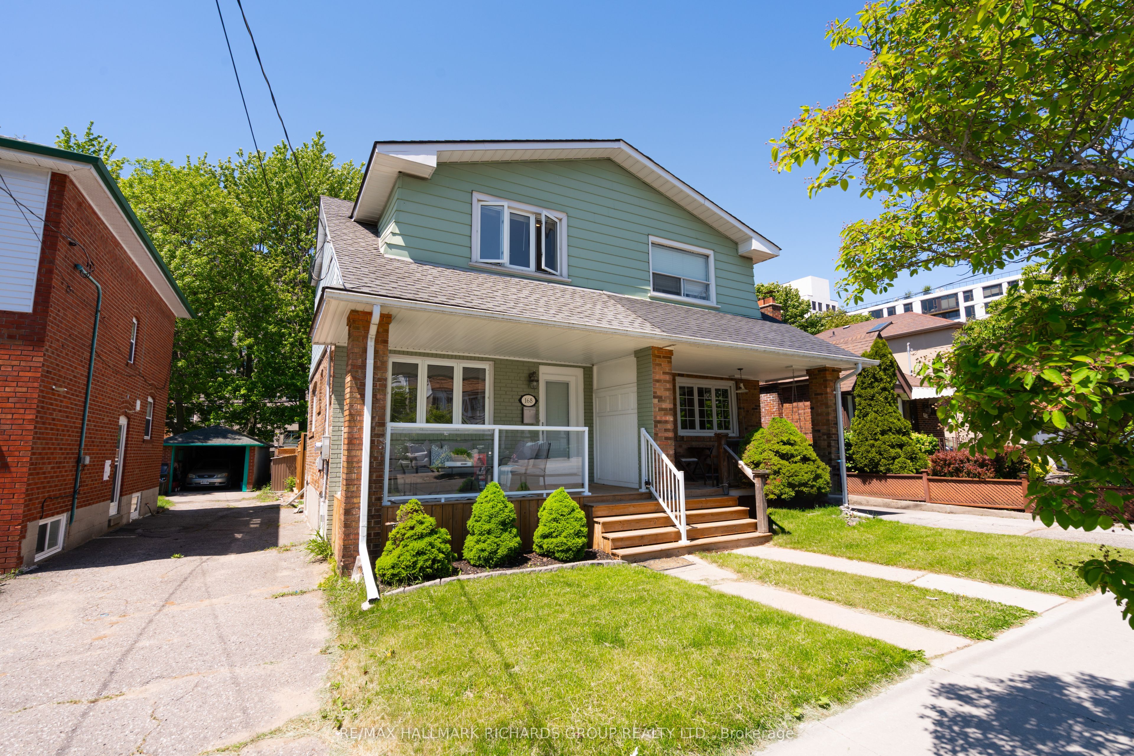 168 Blantyre Avenue