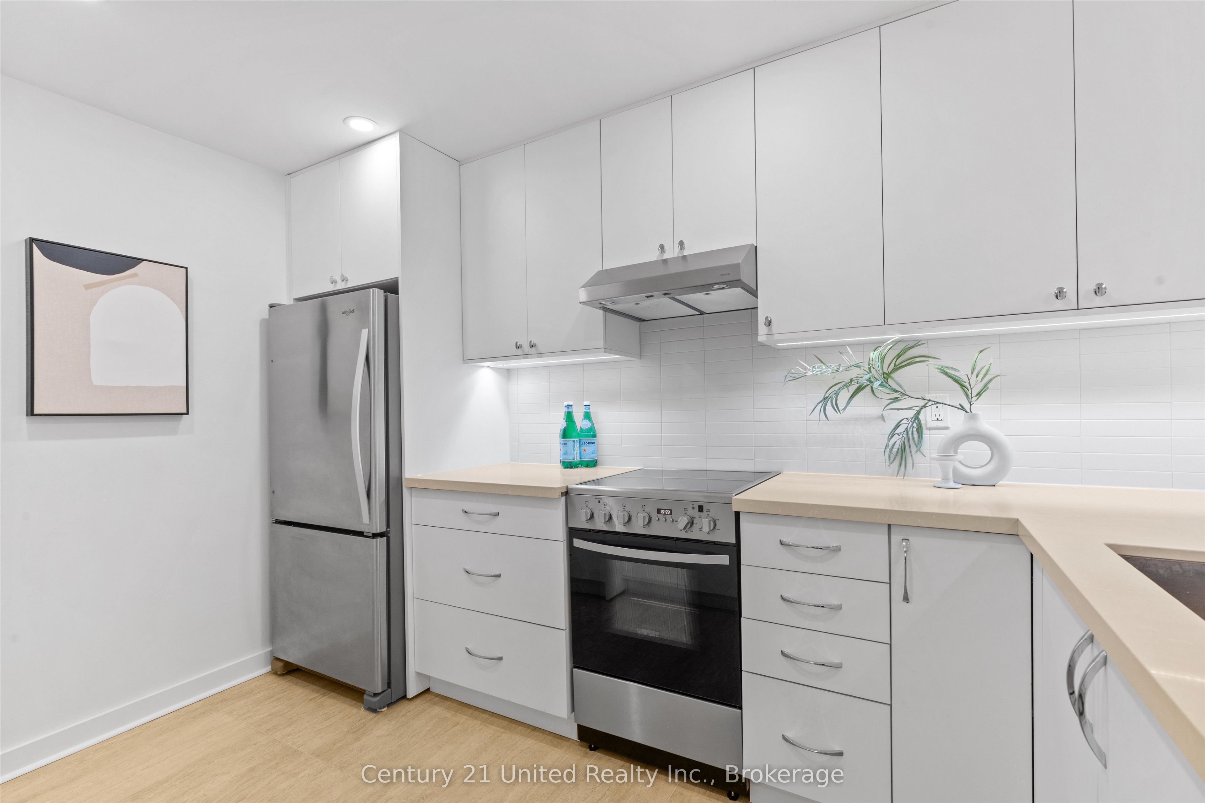 60 Homewood Avenue 504