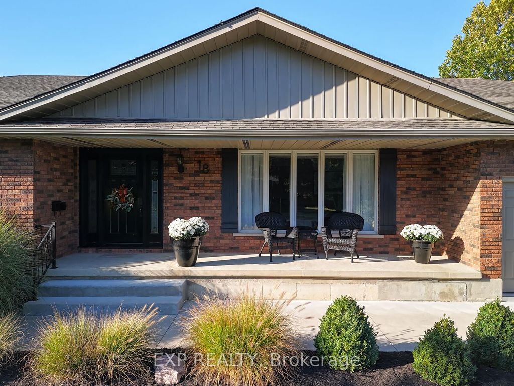 Photo of 18 Fath Avenue, Aylmer, ON N5H 1V8 (MLS # X12417559)