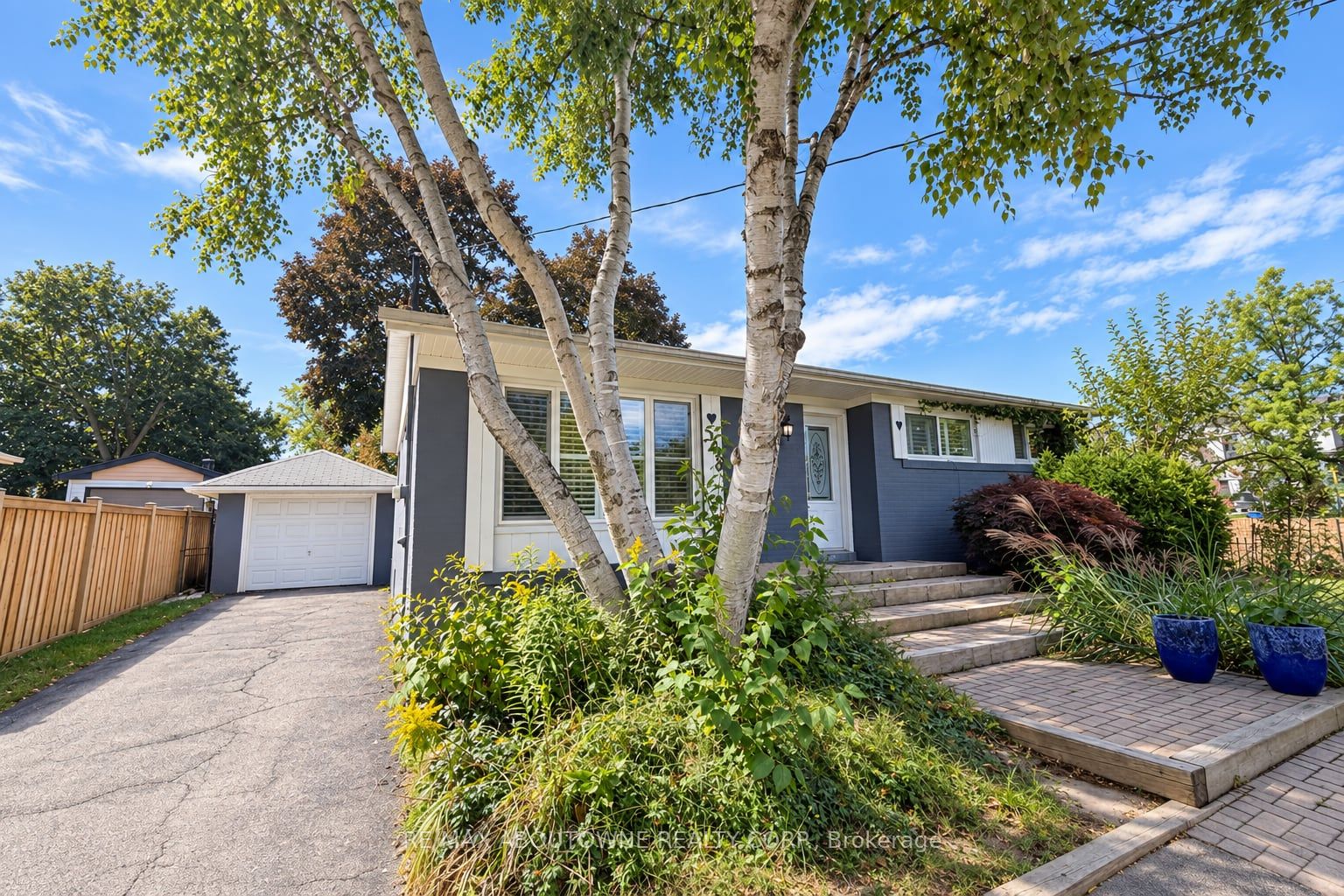 548 Sandbrook Road