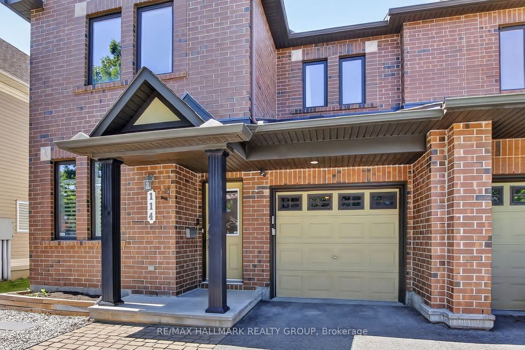 Photo of 114 Dunforest Terrace, Barrhaven, ON K2J 3V1 (MLS # X13591508)
