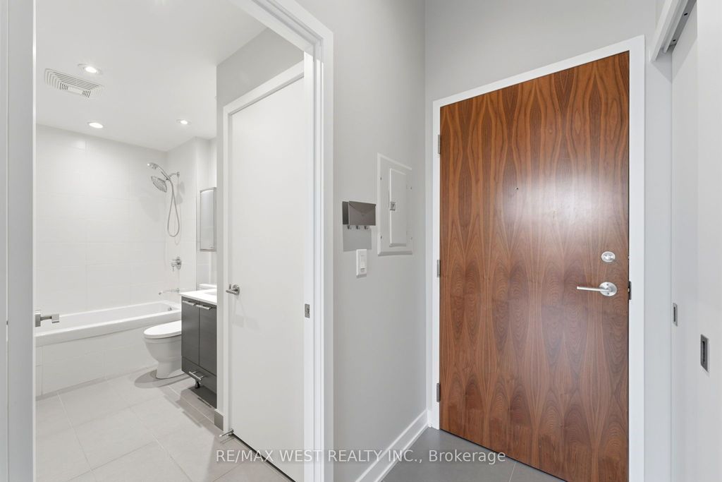 Photo of 3 Market Street #510, Toronto, ON M5E 0A3 (MLS # C12866676)