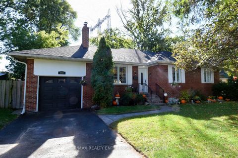 992 Baldwin Road Mississauga ON L4Y 1J2
