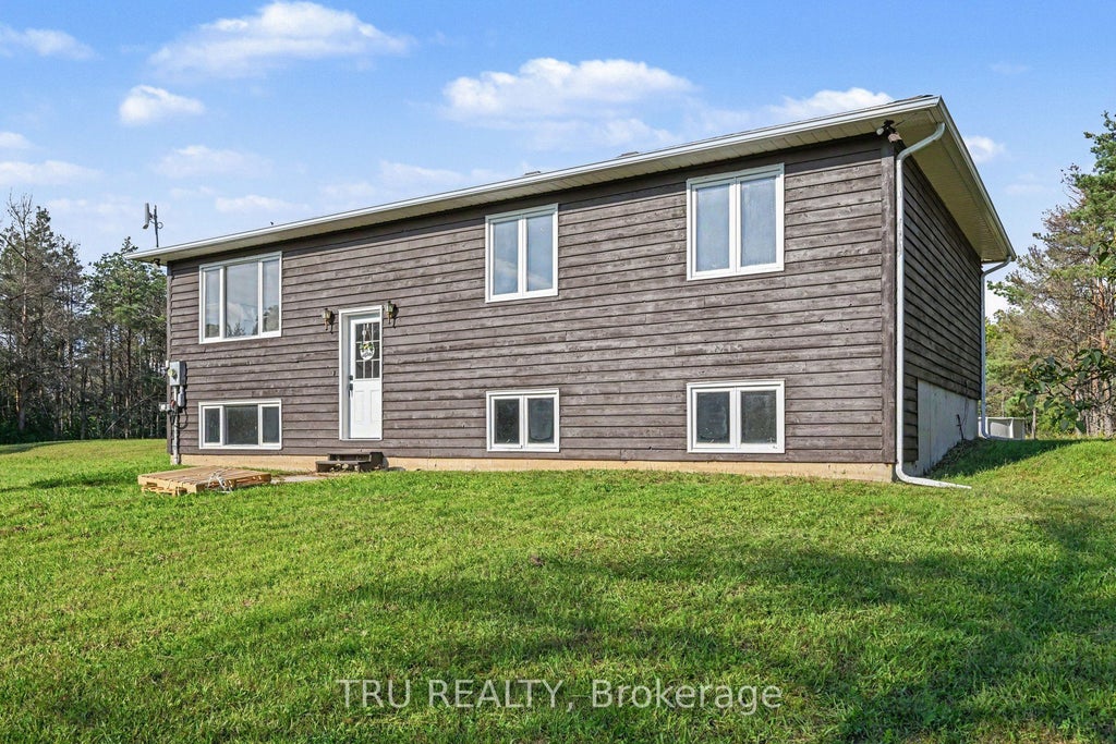 Photo of 445 Bolton Road, North Grenville, ON K0G 1N0 (MLS # X13722900)