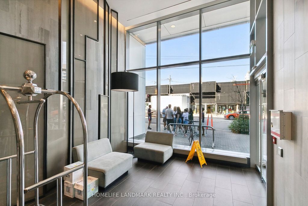 Photo of 27 bathurst Street #301w, Toronto, ON M5V 0R1 (MLS # C12366457)