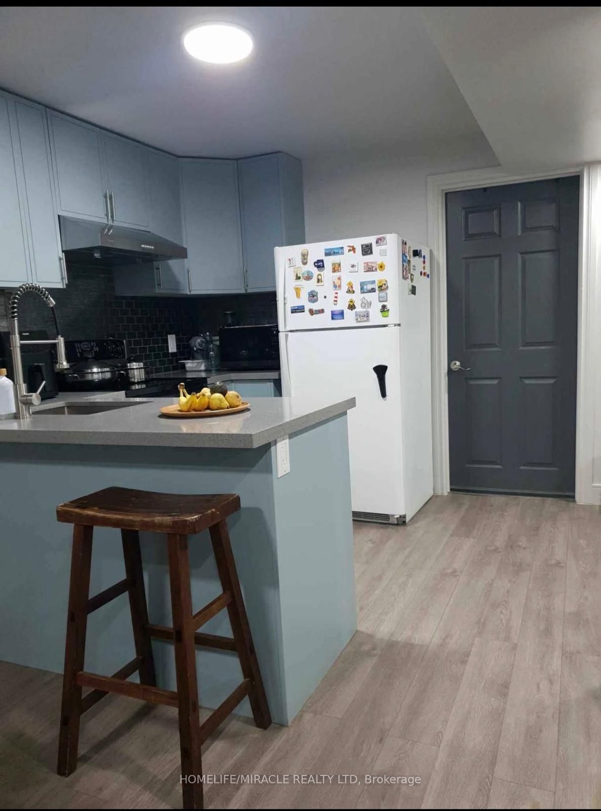 44 Andy Crescent Lower Level