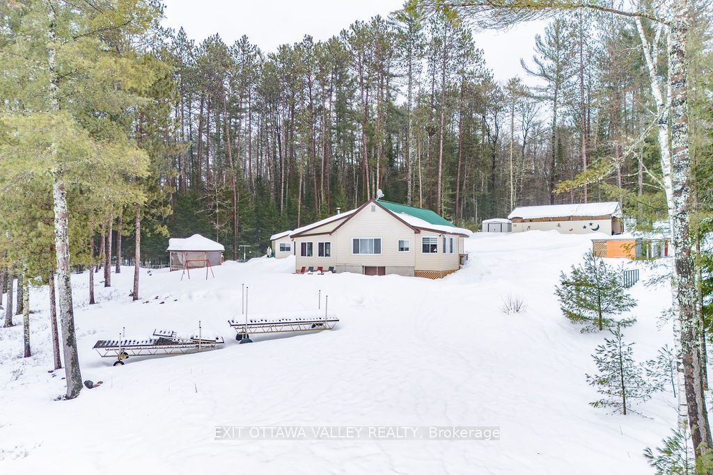 Photo of 51 Myrlin Way, Laurentian Hills, ON K0J 1P0 (MLS # X12908708)