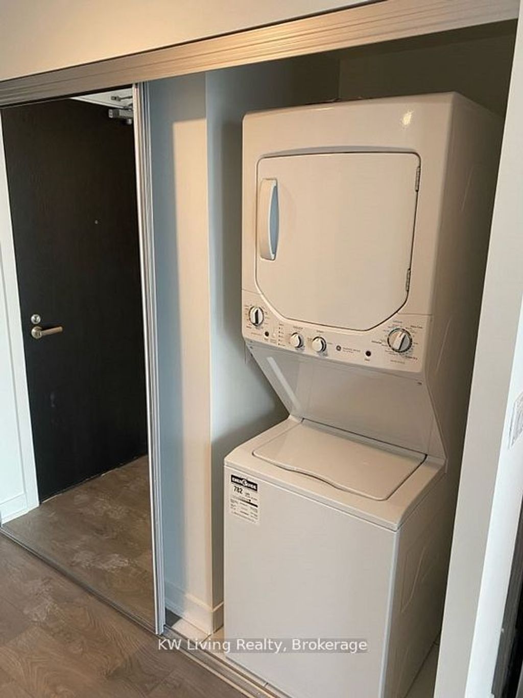 Photo of 501 Yonge Street #2903, Toronto, ON M4Y 0G8 (MLS # C12703074)