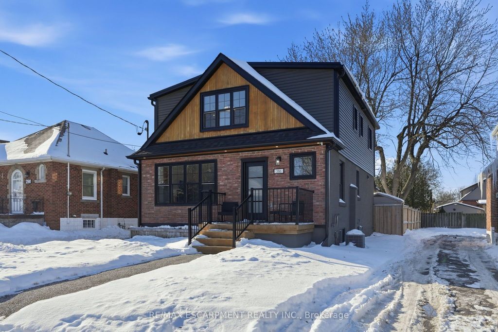 Photo of 286 East 18th Street, Hamilton, ON L9A 4P6 (MLS # X12820590)