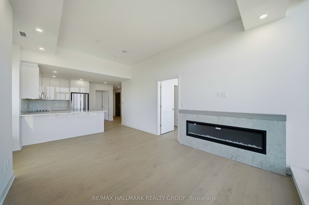 Photo of 180 George Street #2605, Lower Town - Sandy Hill, ON K1N 0G8 (MLS # X14032480)